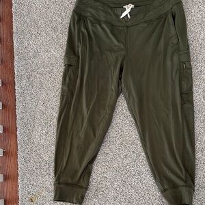 Alpine Design Olive Green Apparel